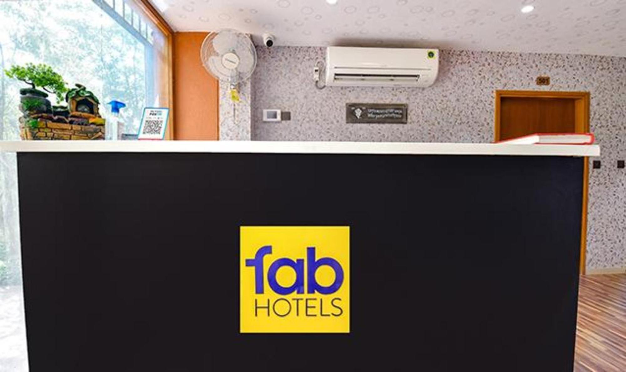 Fabhotel Siddharth Corporate - Vavol, Gandhinagar Kültér fotó